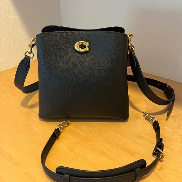 Coach Handbags - Coach Willow Bucket Bag